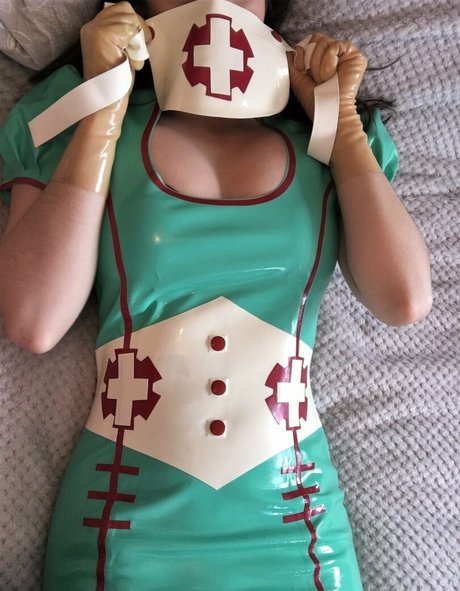 latex kitty Profile pic