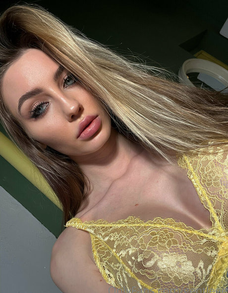 gentleee sex actress image