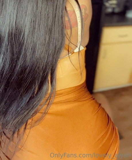 lovely alyah porn actress pics