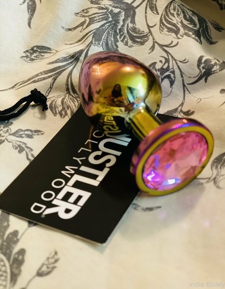 indiebailey pornographic model photo