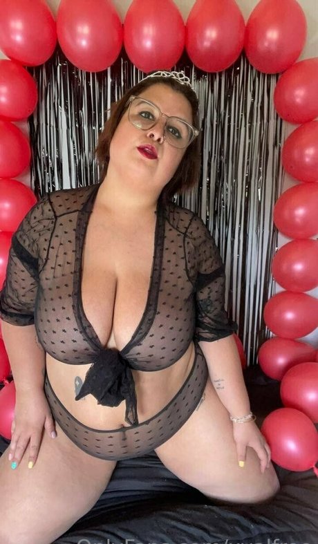 xvalfree xxx model picture