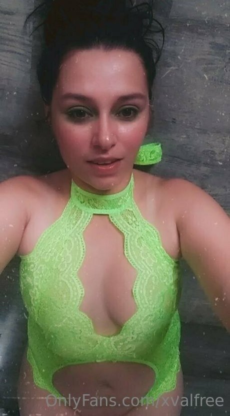 xvalfree pornographic model pics