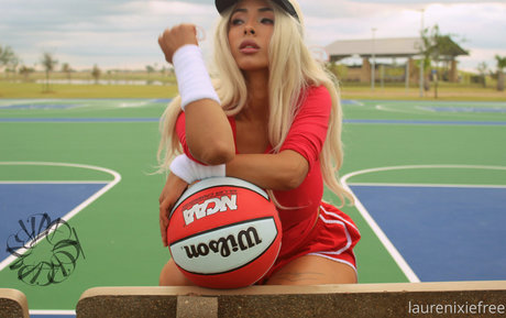 laurenpixie01 pornstar xxx pic