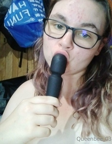 queenbee 03 star adult pictures