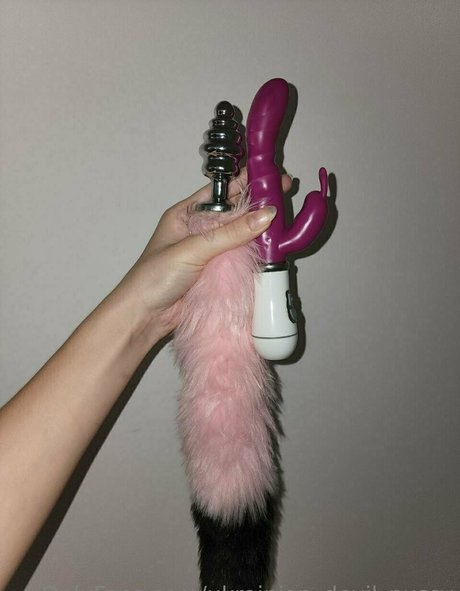 ukrainian devil pussy pornographic model images