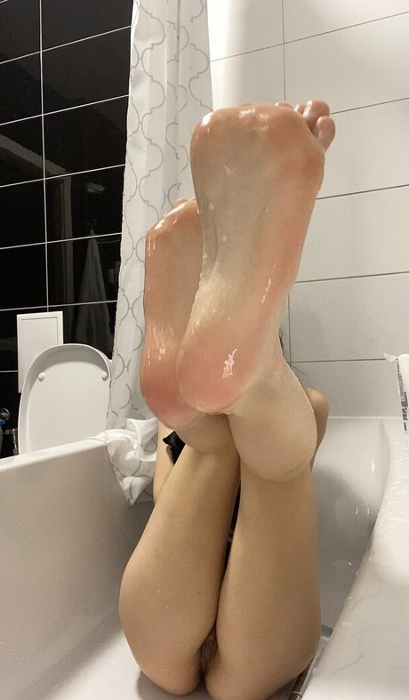 marycherrry sexy model archive