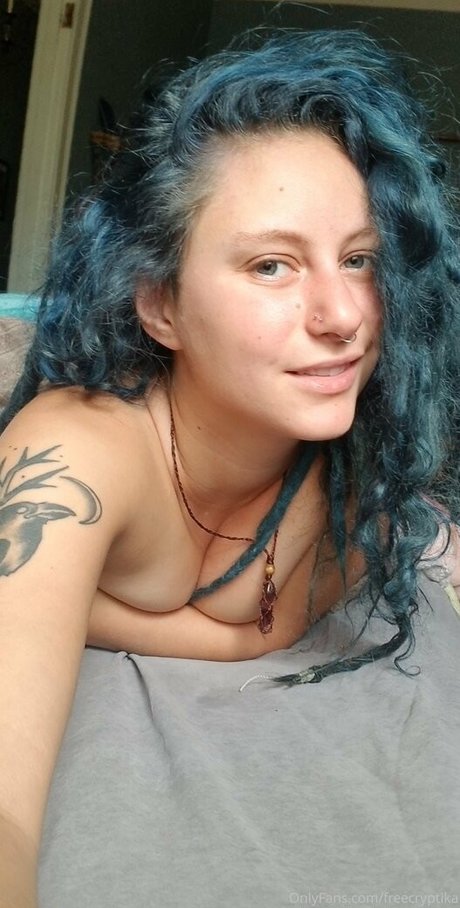 freecryptika star adult photo