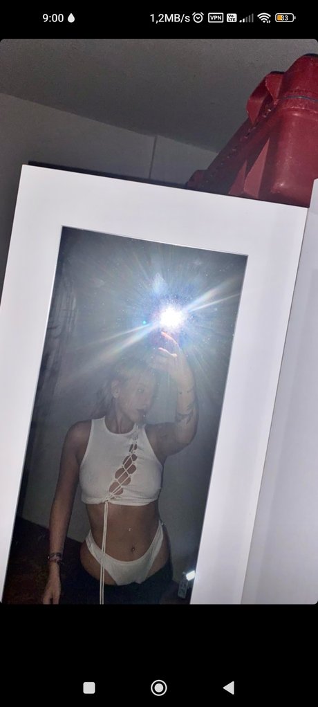 Jess Blackburn beautiful actress photos