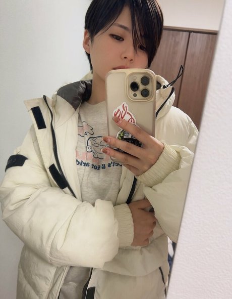 Mikonami model top photos