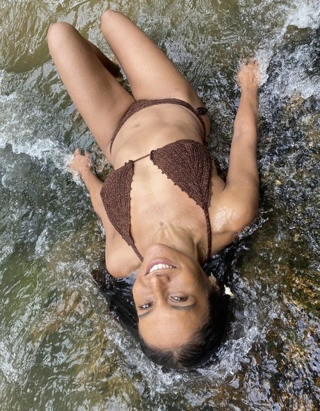 Dira Paes sex model picture