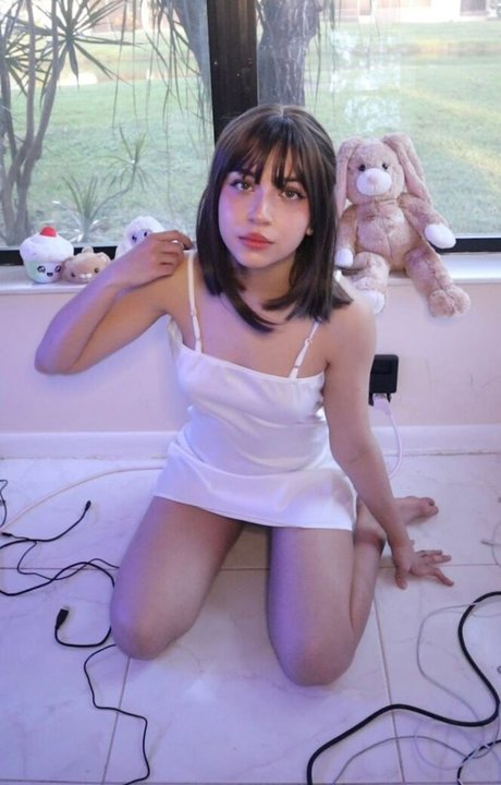 Amandadevil nice model gallery