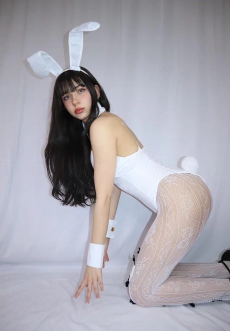 Amandadevil sex model picture