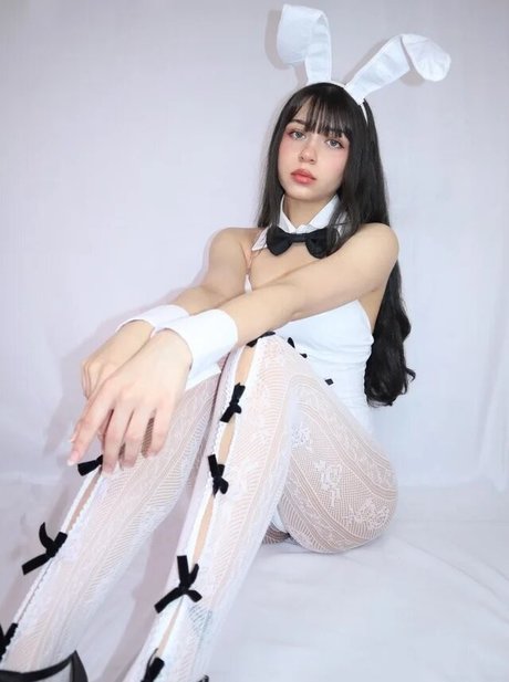 Amandadevil erotic model picture