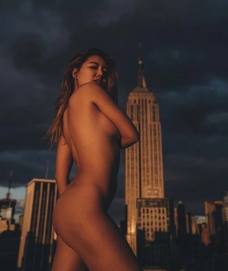 Serena Jung top model gallery