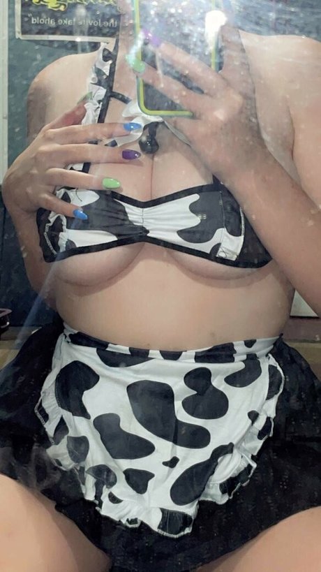 Hioobs erotic pornstar pic