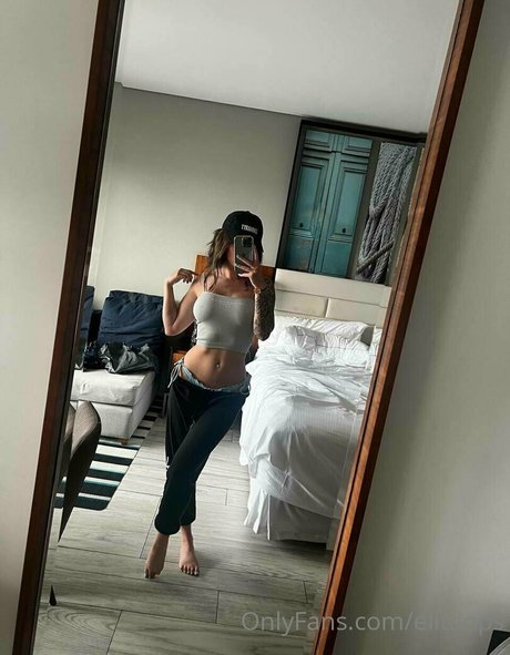 elitaops pretty pornstar pictures