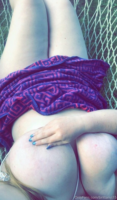 brittanyj15 model adult pics