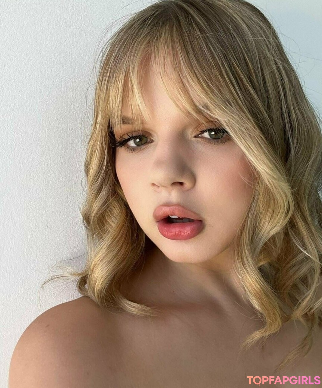 cocolovelock beautiful pornstar photo