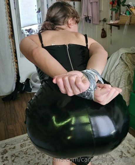 carogutierrez945 sexy actress pics