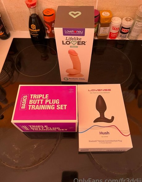 Fr3ddii nudes actress images