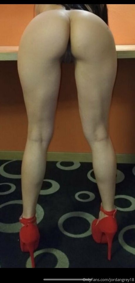 lisajune model erotic archive