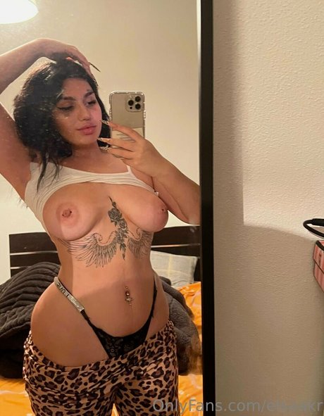 elsaakr adult model galleries