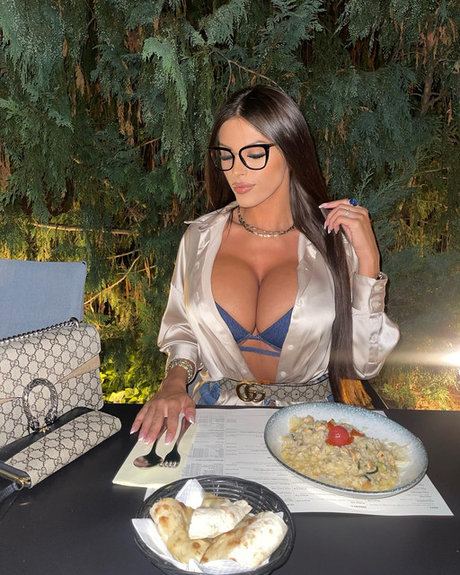 Marija Meglaj beautiful star pictures