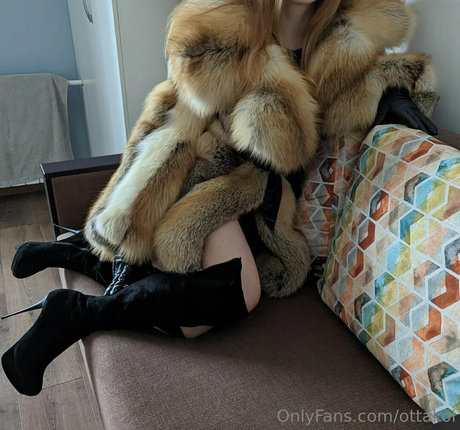 ottakoi sex model archive