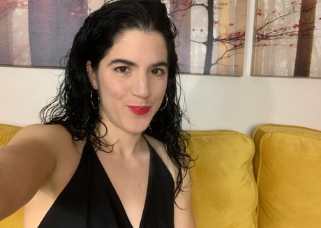 vanessacliff pretty actress pics