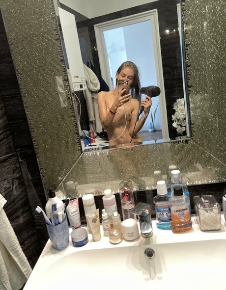 real tiffany pornographic model image