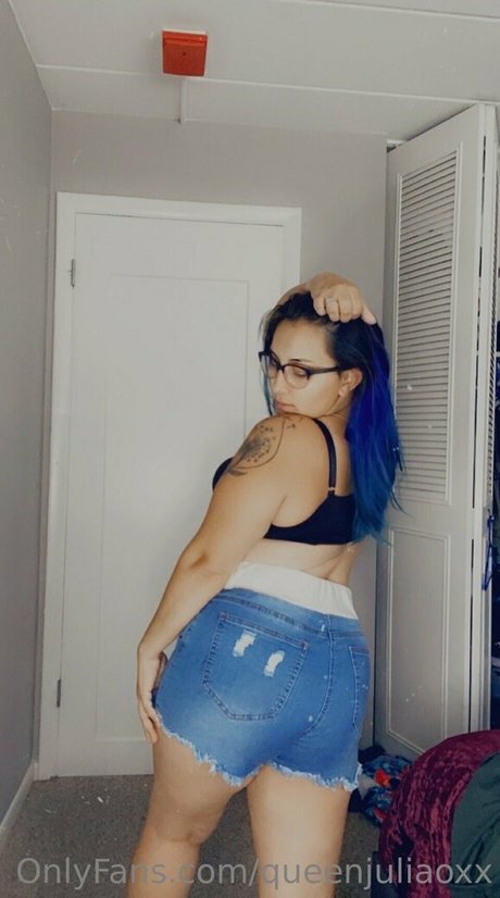 queenjuliaoxx nudes pornstar gallery