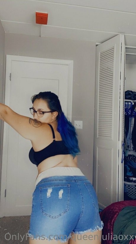 queenjuliaoxx pretty model galleries