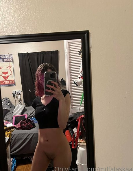 milfalaskaa pornstar photos