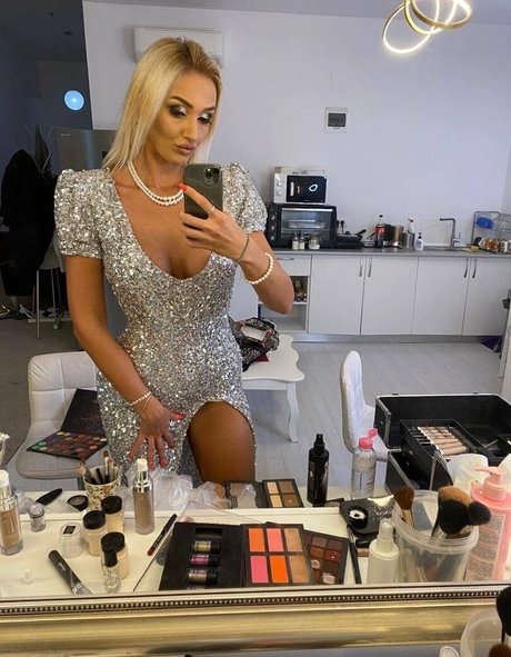 miarodriguezx adult model picture