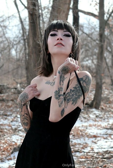 goth kitteen free porn model pic