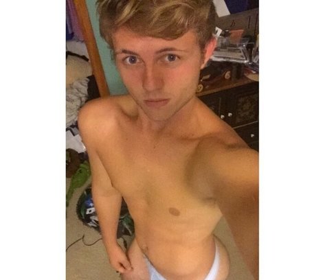 selfiejesus erotic pornstar pic