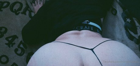 livingdeaddani nudes model images