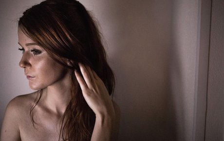 LittleBee model exclusive images