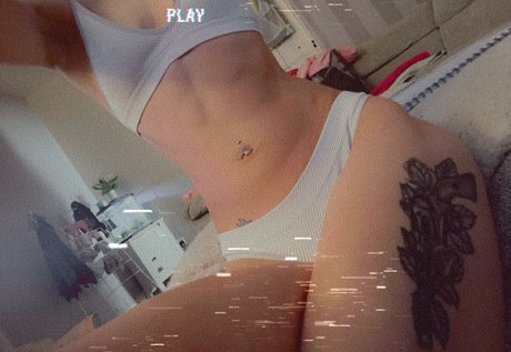 Scotts Couple star exclusive galleries