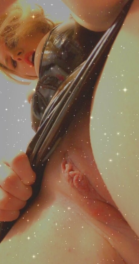 tripledbabe21 model porn picture