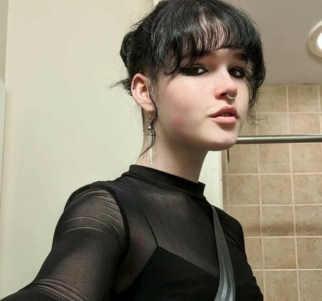 Whimsy Waffle model pretty archive