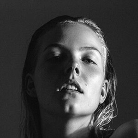 Marie Mohr pretty model pic