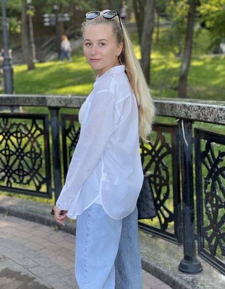 little virginnn hot star images