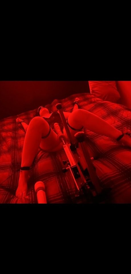 seeellieplay100 perfect model pic