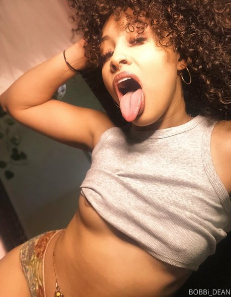 Bobbi dean hot star picture