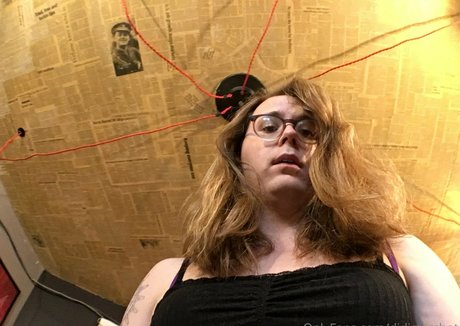 didistarshot naked model archive