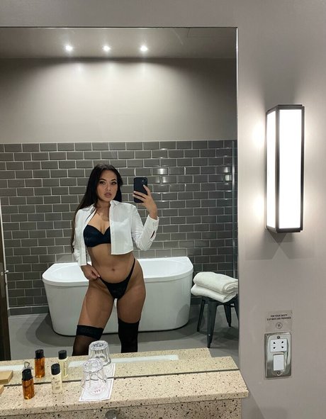 gigimarievip nudes model archive