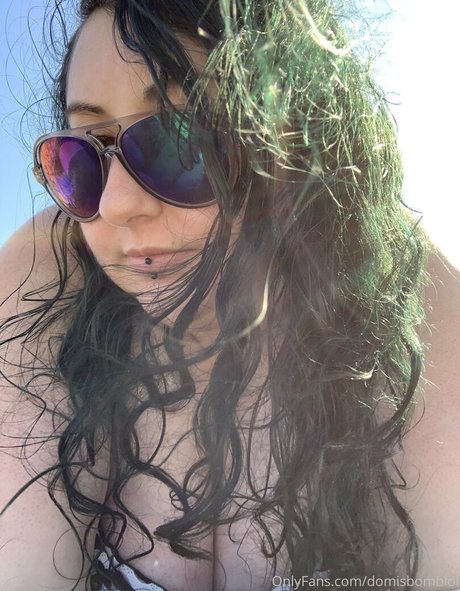 domisbomb pretty actress images