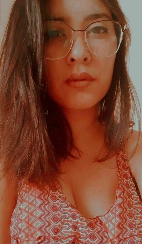 paaubby hot star pic