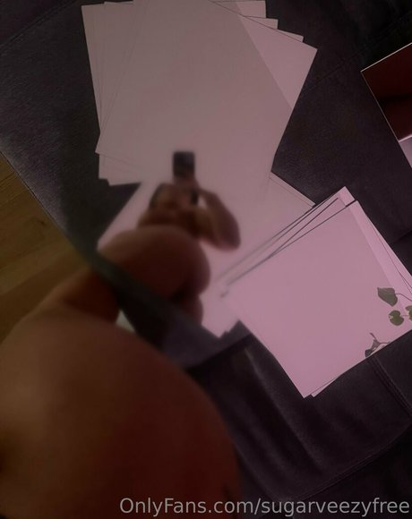 sugarveezyfree porn model gallery